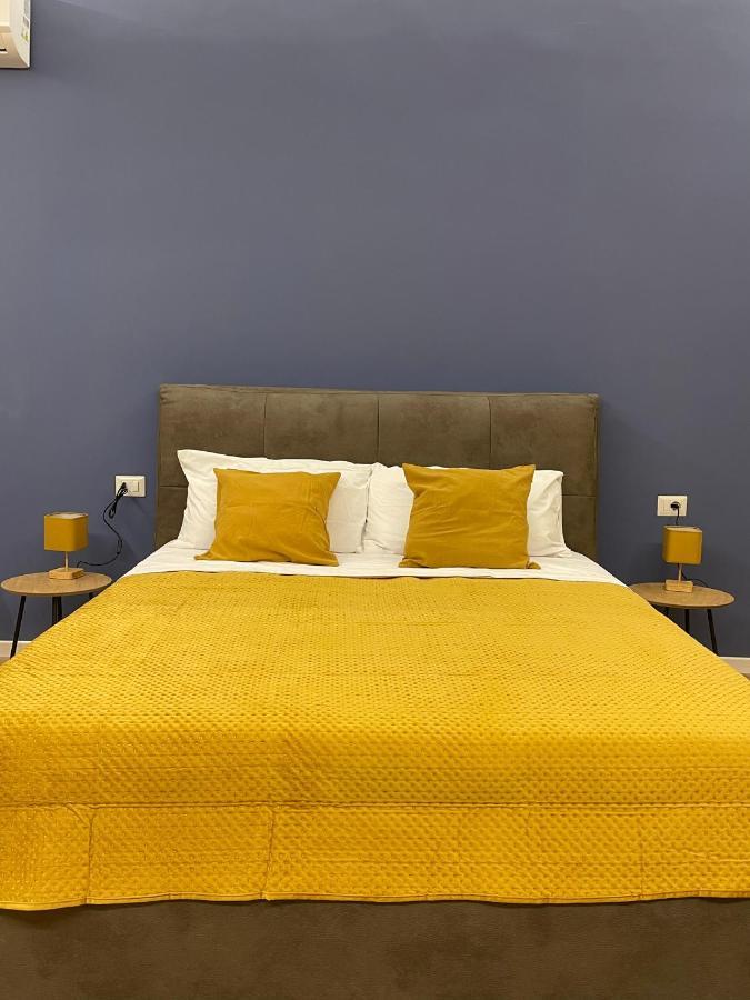 Vomero Suite And Deluxe Room B&B Napoli Екстериор снимка